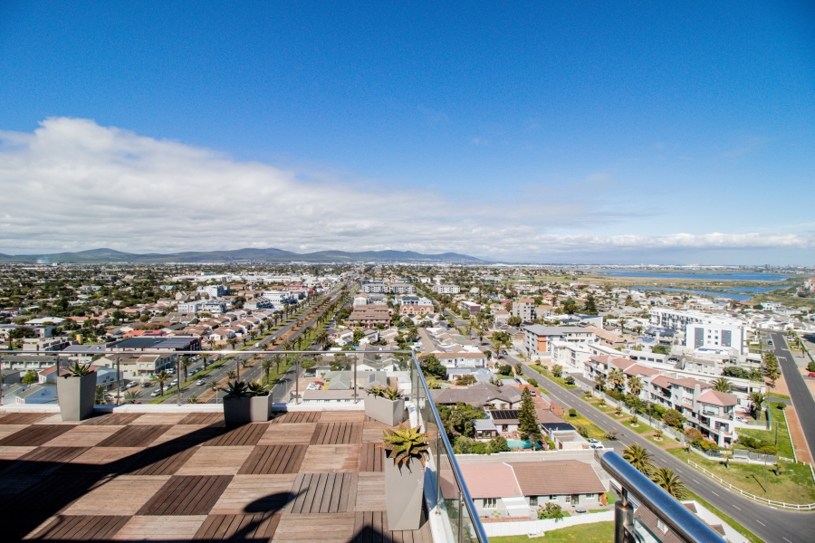 4 Bedroom Property for Sale in Table View Western Cape